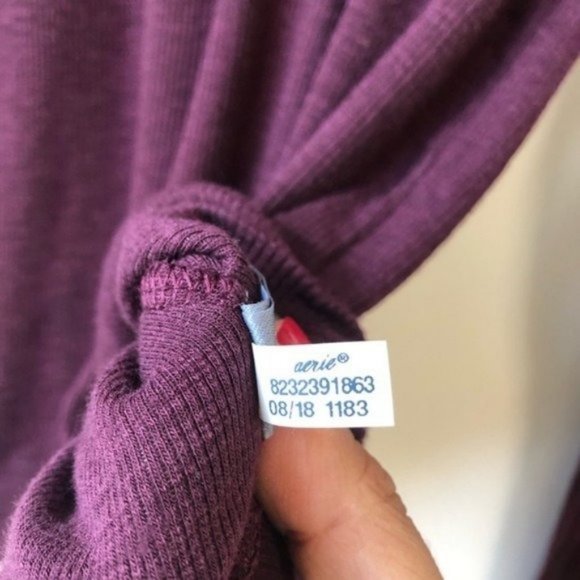 Aerie Real Soft Burgundy Knit Turtleneck Top Large - Picture 5 of 7